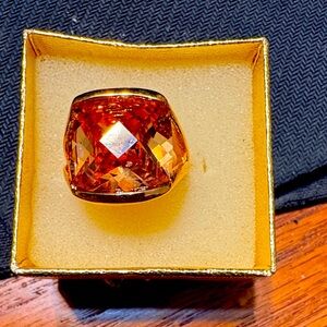 Elegant Gold and Orange Gemstone Ring. Shines and sparkles so bright.  New